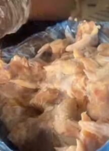 Image of Frozen chicken