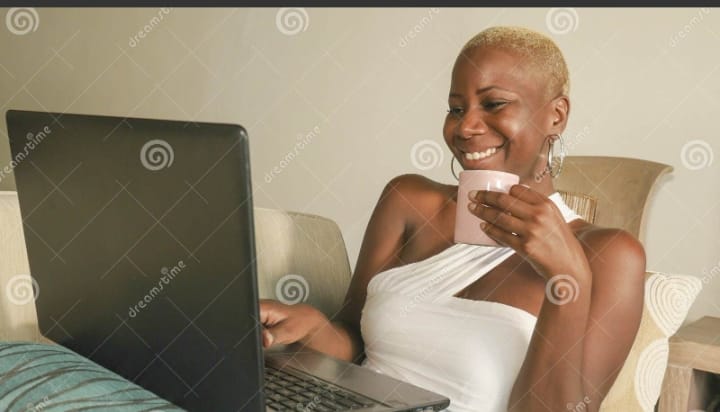 How Much Do Bloggers Earn in Nigeria? (Real Income Breakdown )